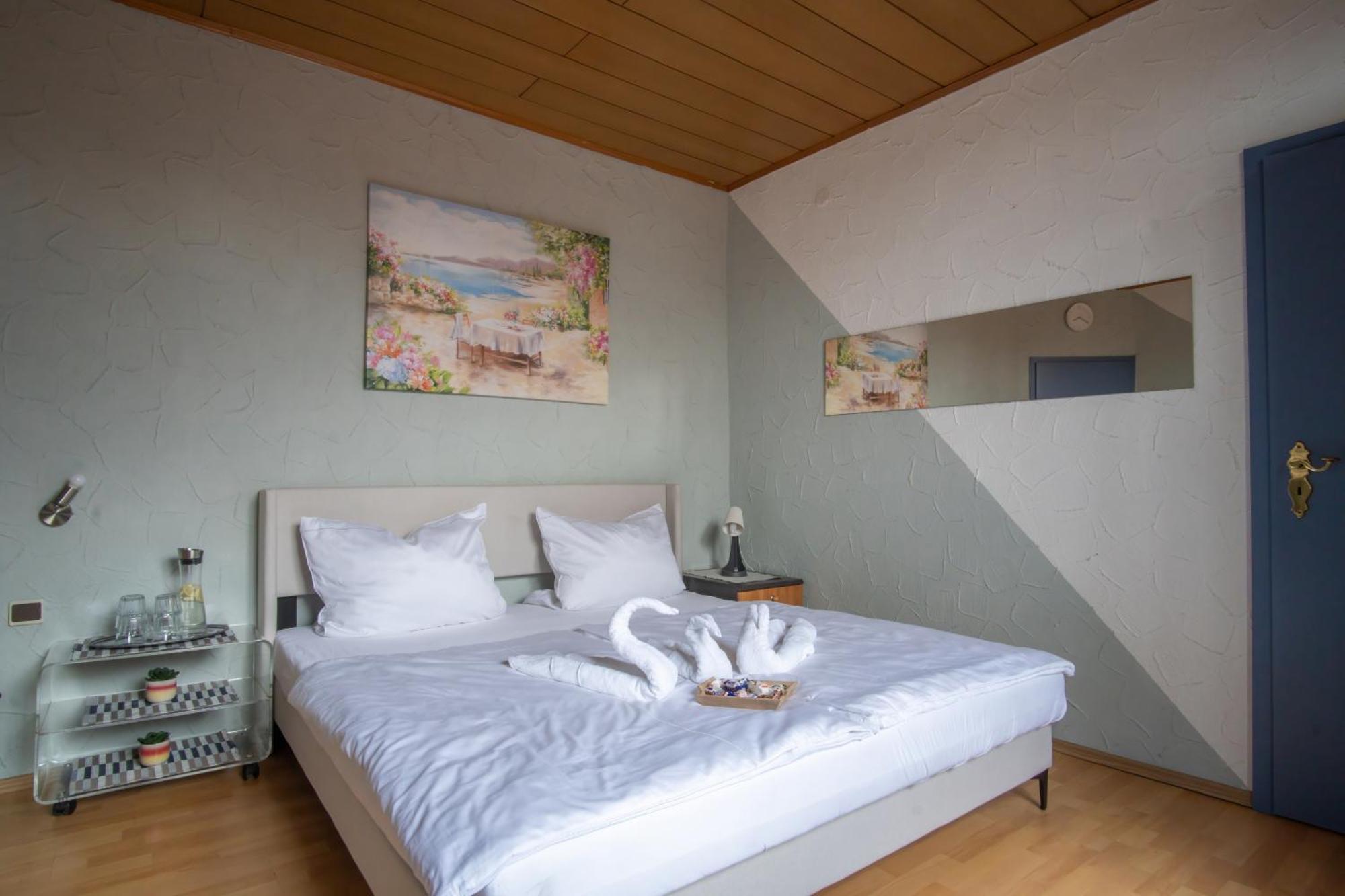 Family And Friends Hotel 5*
